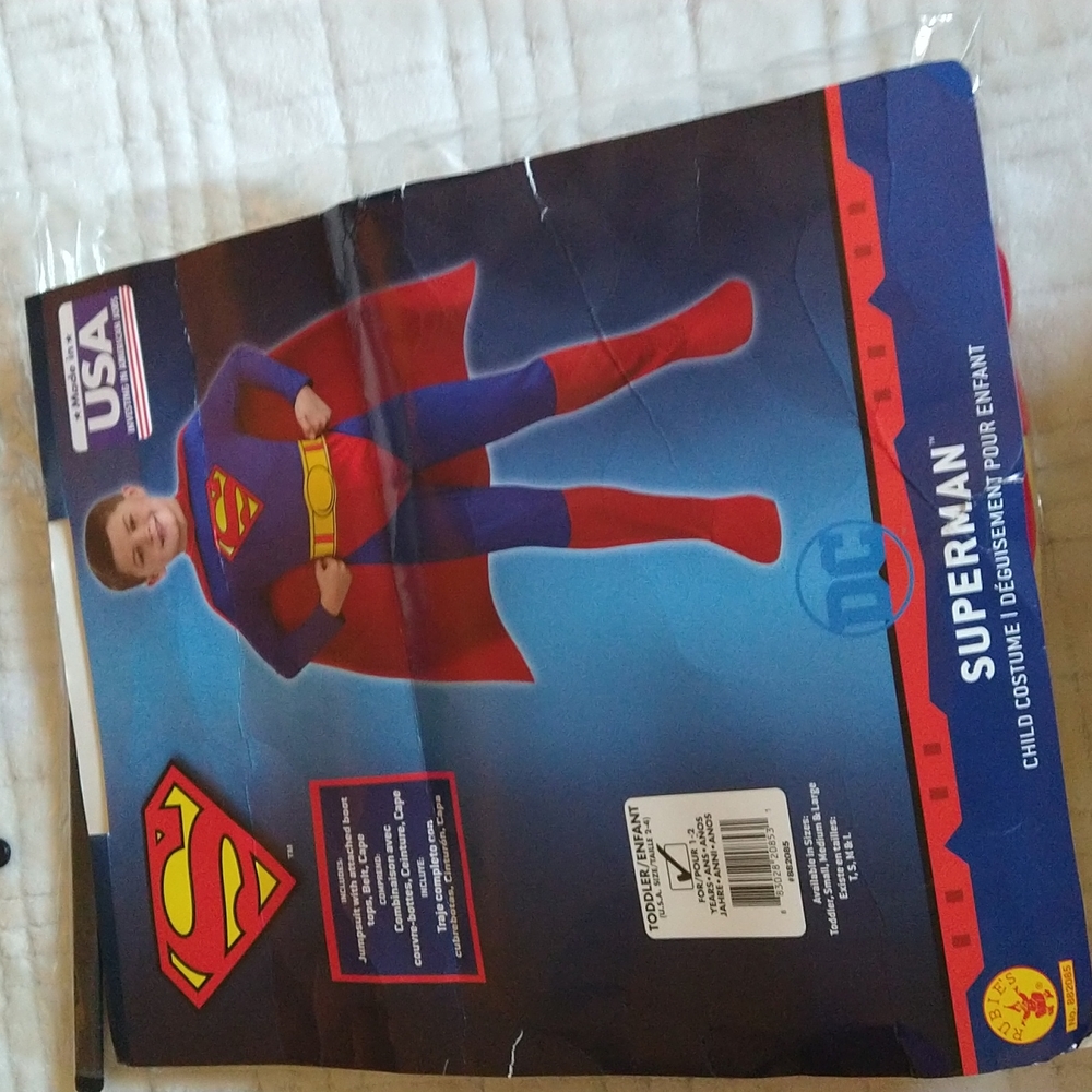 Size 2-4 Superman Costume (Ages1-2)